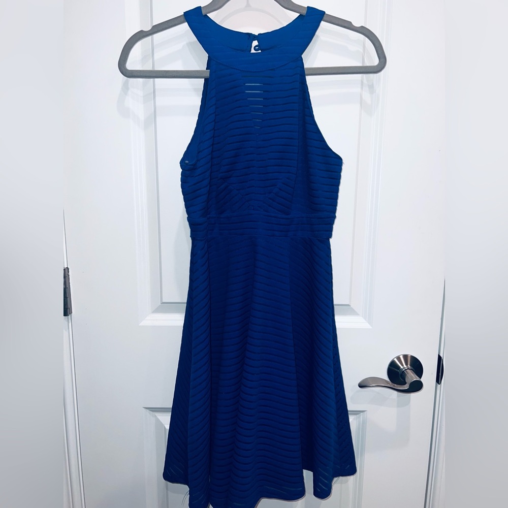 Altar’d State Woman’s Sleeveless Blue High Neck Short Dress Size Medium